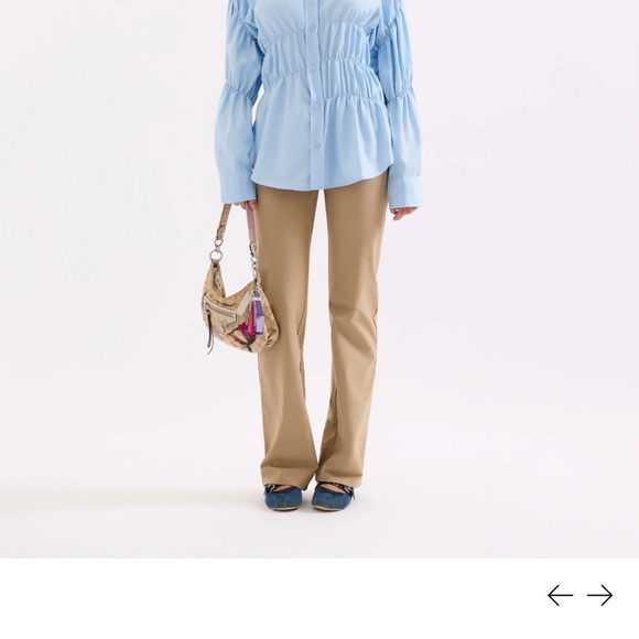 Scarlet & Sam: Scrunched Shirt - Milk Blue - Picture 2 of 5